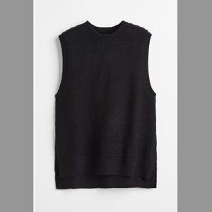 H&M Knit Sweater Vest Black Size Medium NEVER WORN WITH TAGS